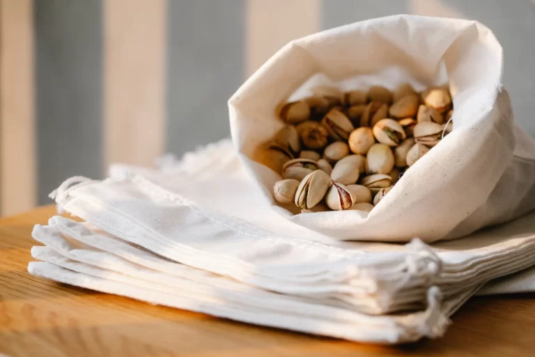 Crack Open the Goodness: Exploring the Health Benefits of Pistachios